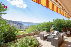 Apartment Durdica Mountain & Sea- view